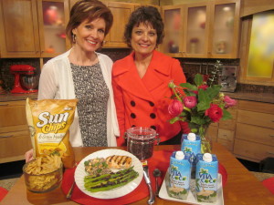 Diana Pierce and Chere showing KARE 11 viewers 3 ideas to eat whole grains, more fruits and veggies and healthy trendy way to hydrate