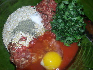 Put all ingredients in mixing bowl ... so pretty you can already eat with your eyes