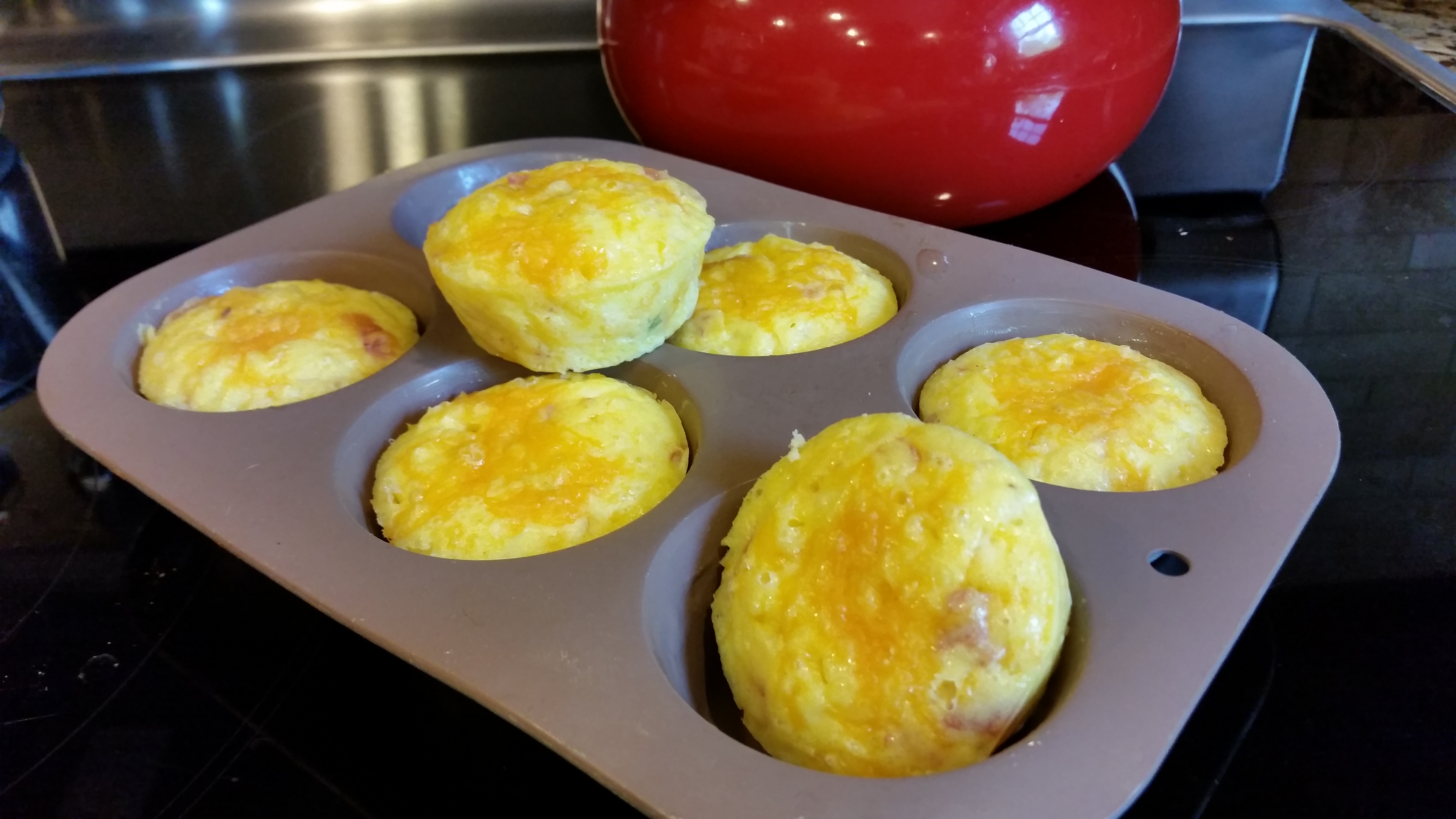 muffins in pan 1